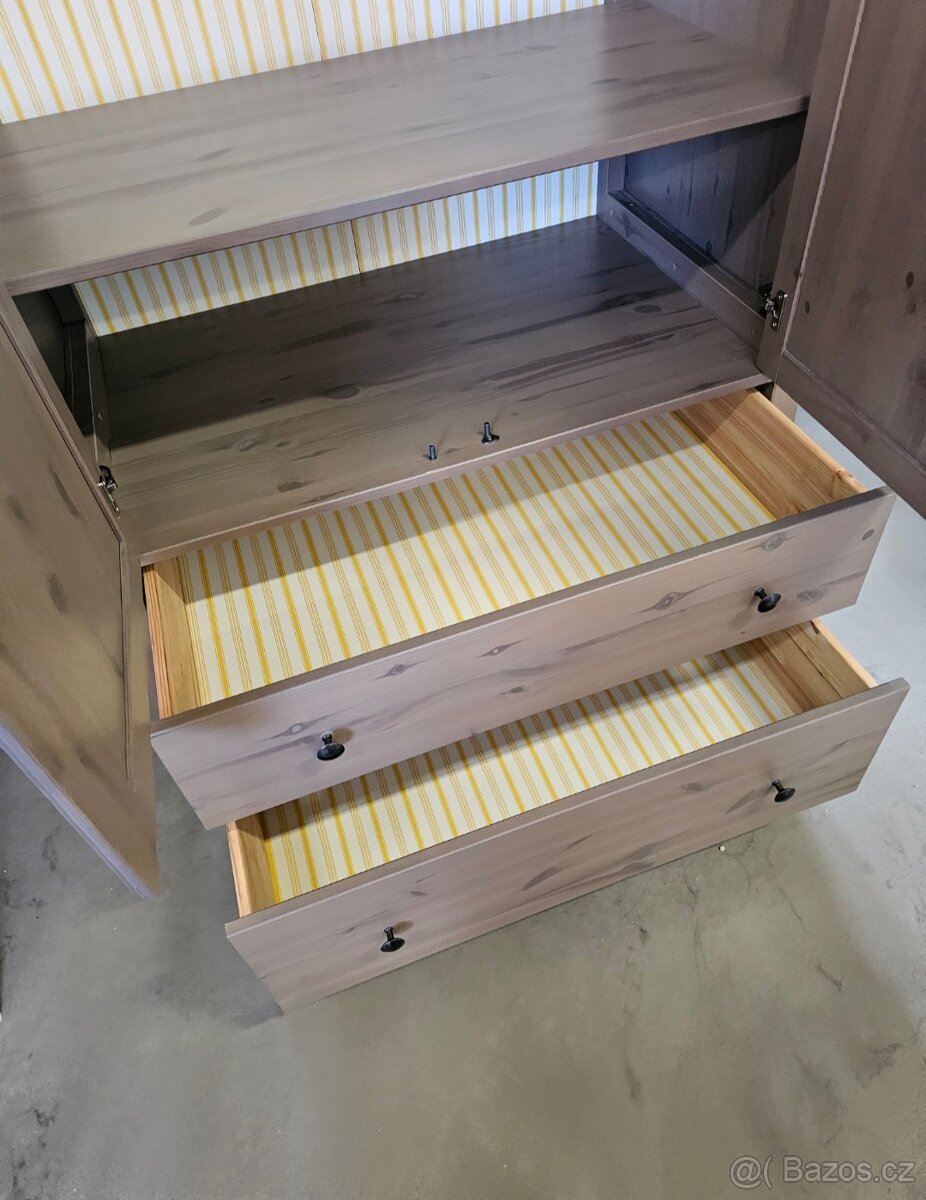 ŠATNÍ SKŘÍŇ IKEA HEMNES - 2