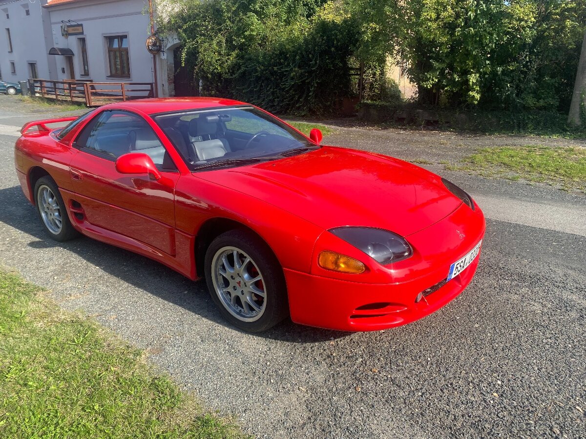 MITSUBISHI 3000 GT - 2
