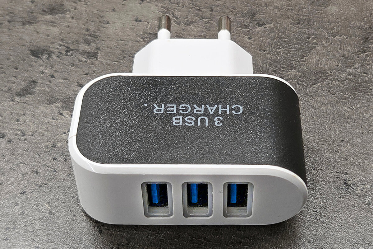 Cestovní nabíječka 3x USB + kabel micro USB - 2