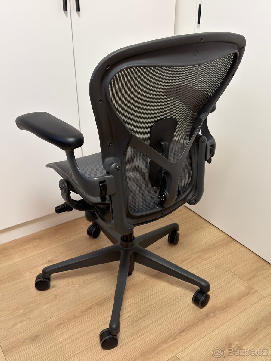 Herman Miller Aeron Remastered B Graphite - 2