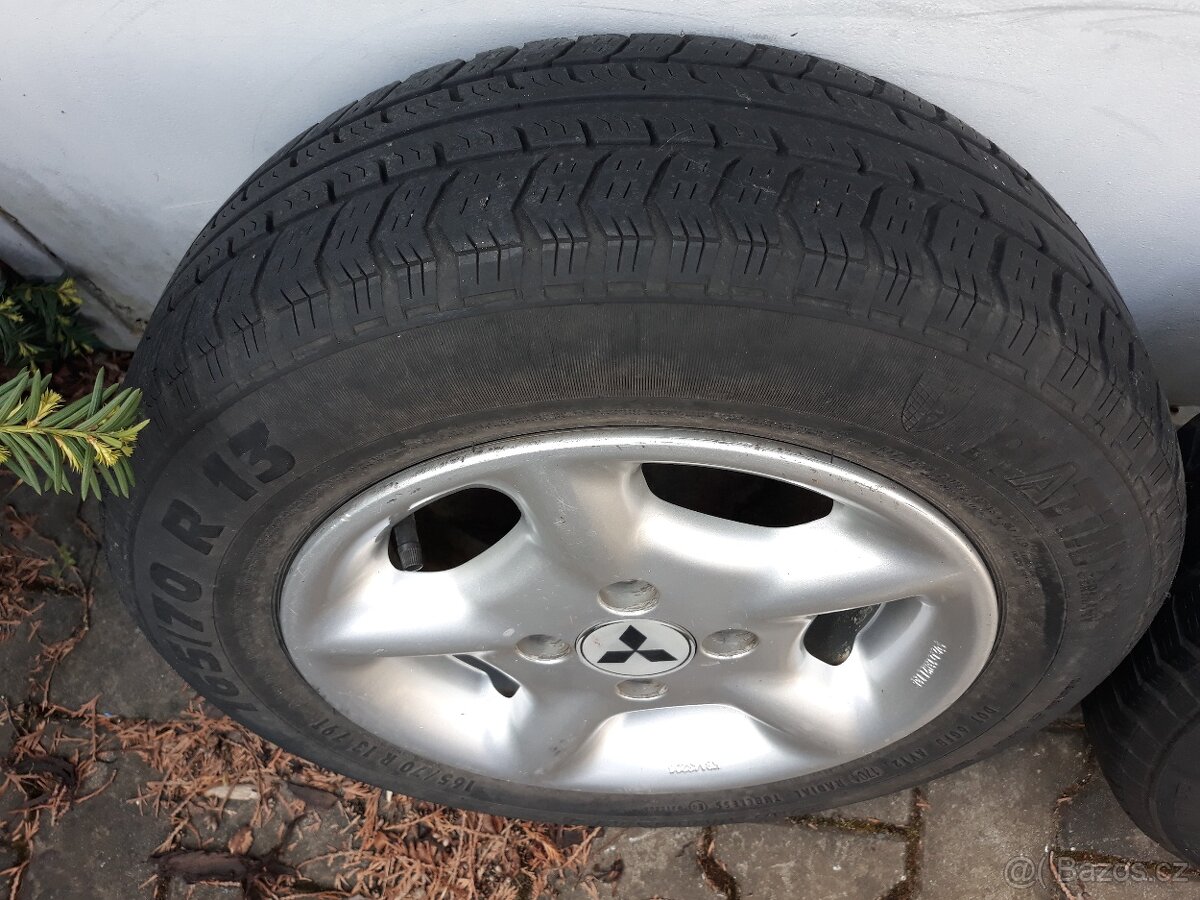 4x ALU disky (elektrony) 5 1/2 J x 13H2ET33, pneu 165/70 R13 - 2