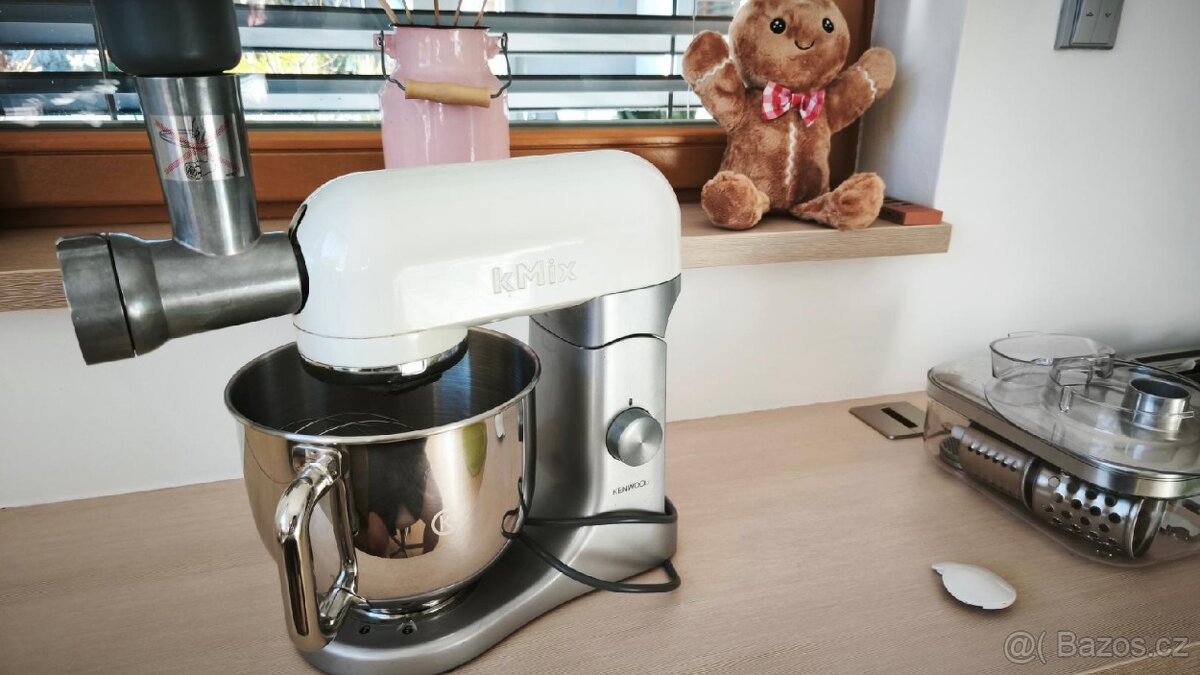 Kuchyňský robot Kenwood - 2