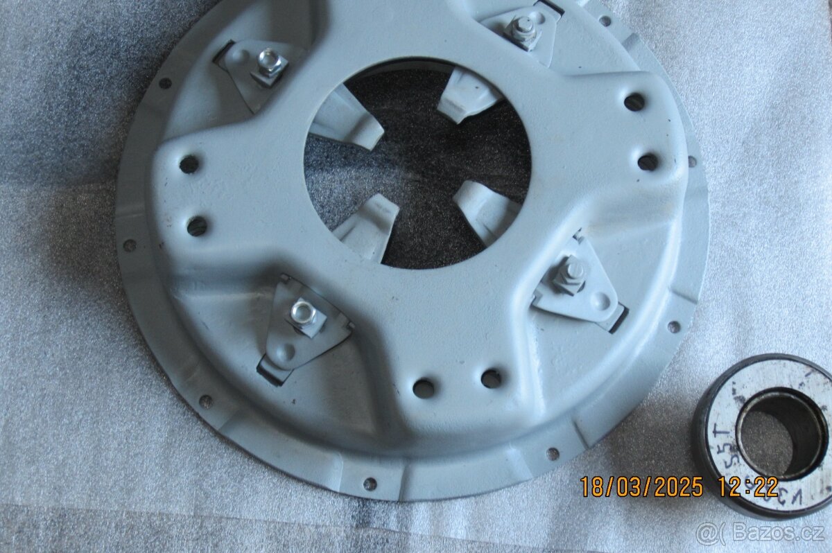 PRAGA v3S a S5T PŘÍTLAČAK + LOŽISKO SPOJKY - 2