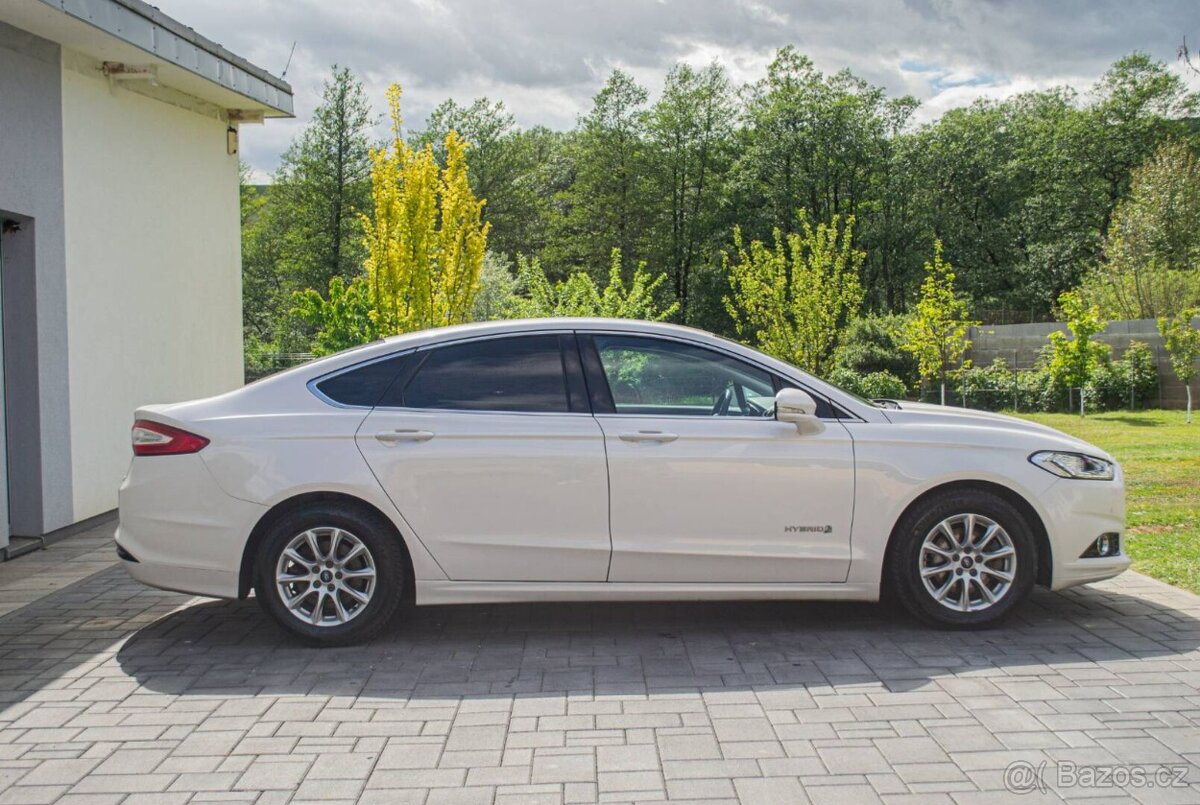 Ford Mondeo 2.0 Hybrid Titanium ODPOČET DPH - 2