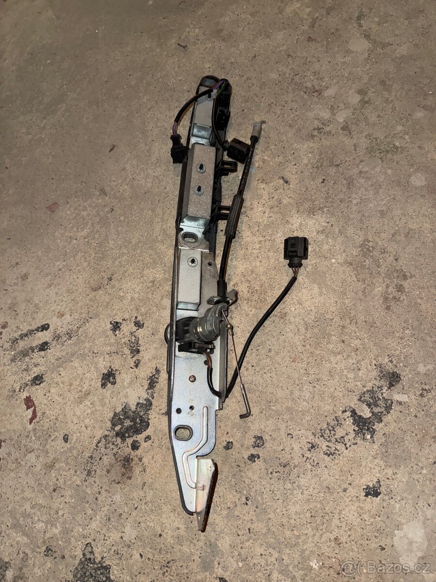 Lišta kufru Superb 1 - 2