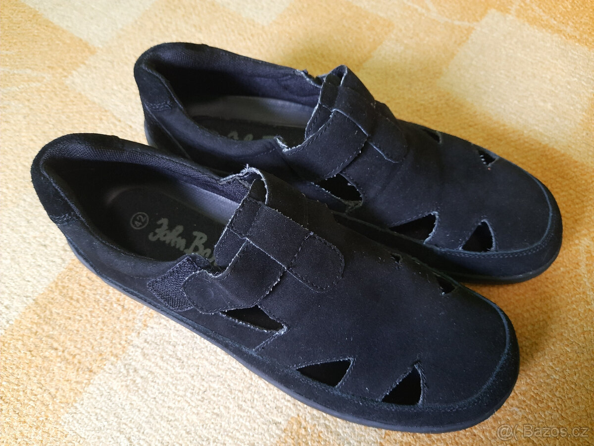 Dámské černé boty, velikost 42 - 2