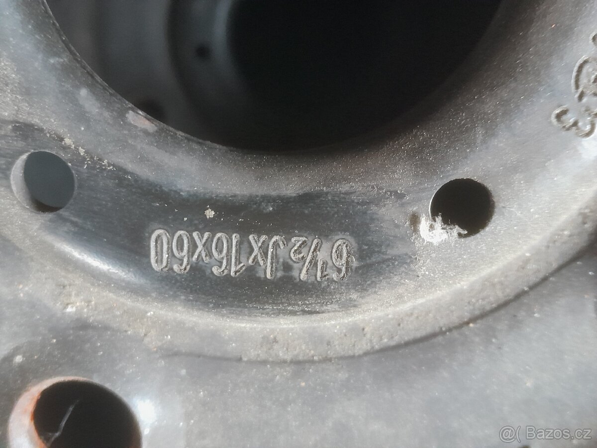Ford Transit - plechové disky s pneu - 2