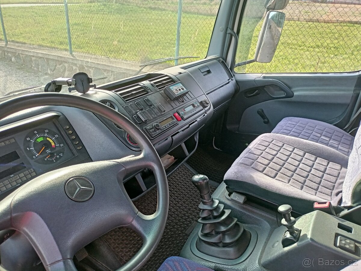 Odtahový speciál, auto přepravník - 2