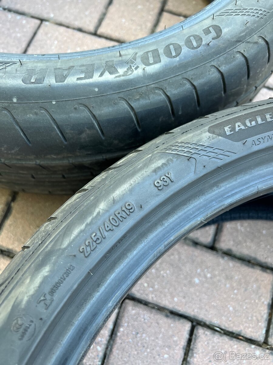 225/40 r19 letní pneu - 2