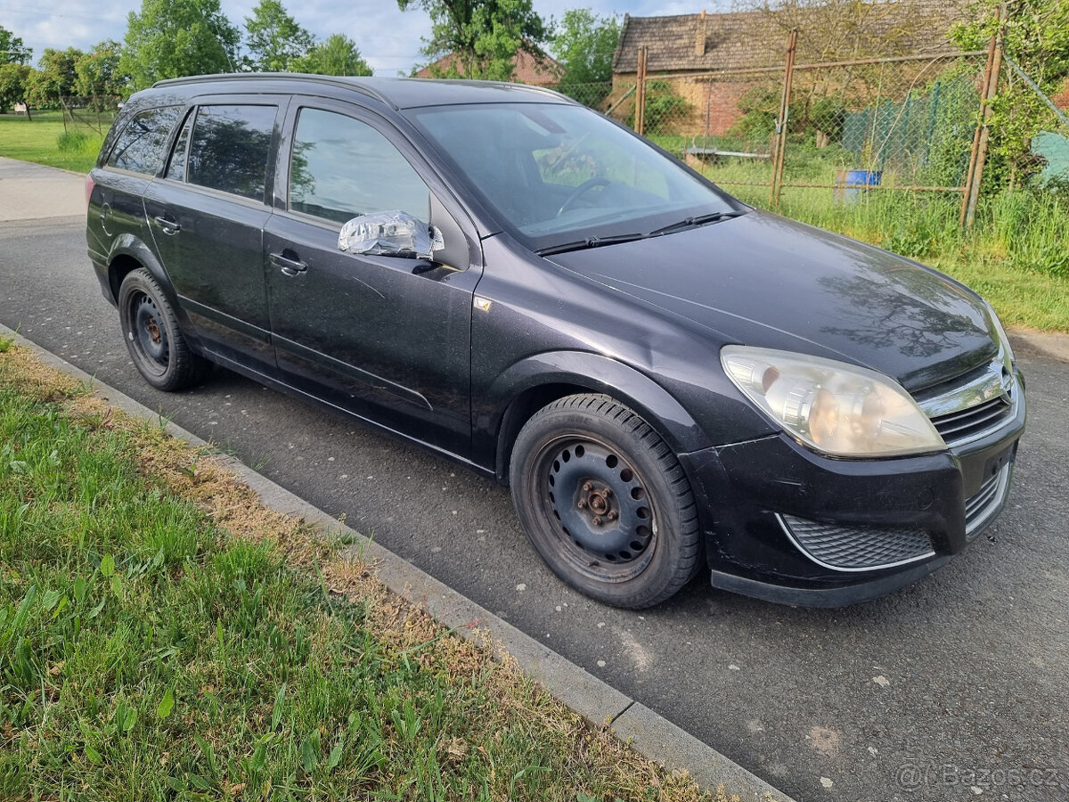 Opel Astra H 1.9CDTI 88kW, r.2008 - 2