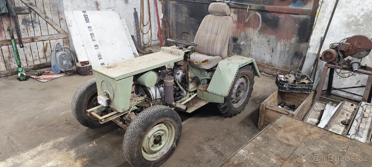 Malotraktor domácí výroby - 2