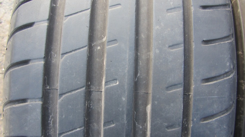 Letní pneu 225/55/17 Good Year Run Flat - 2