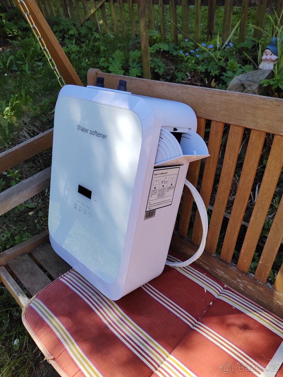 Změkčovač vody Waters Softener - 2