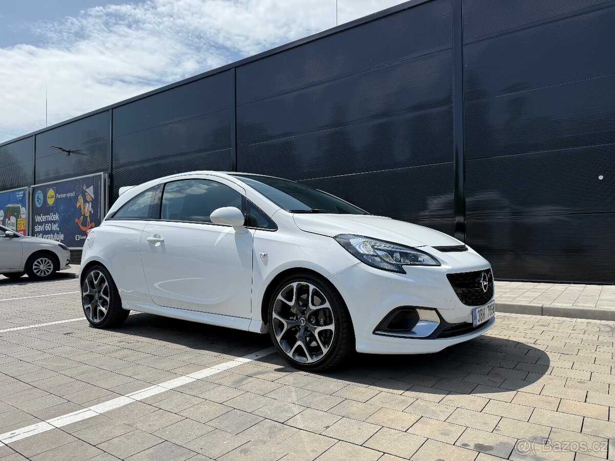 Opel Corsa E OPC Performance - 2