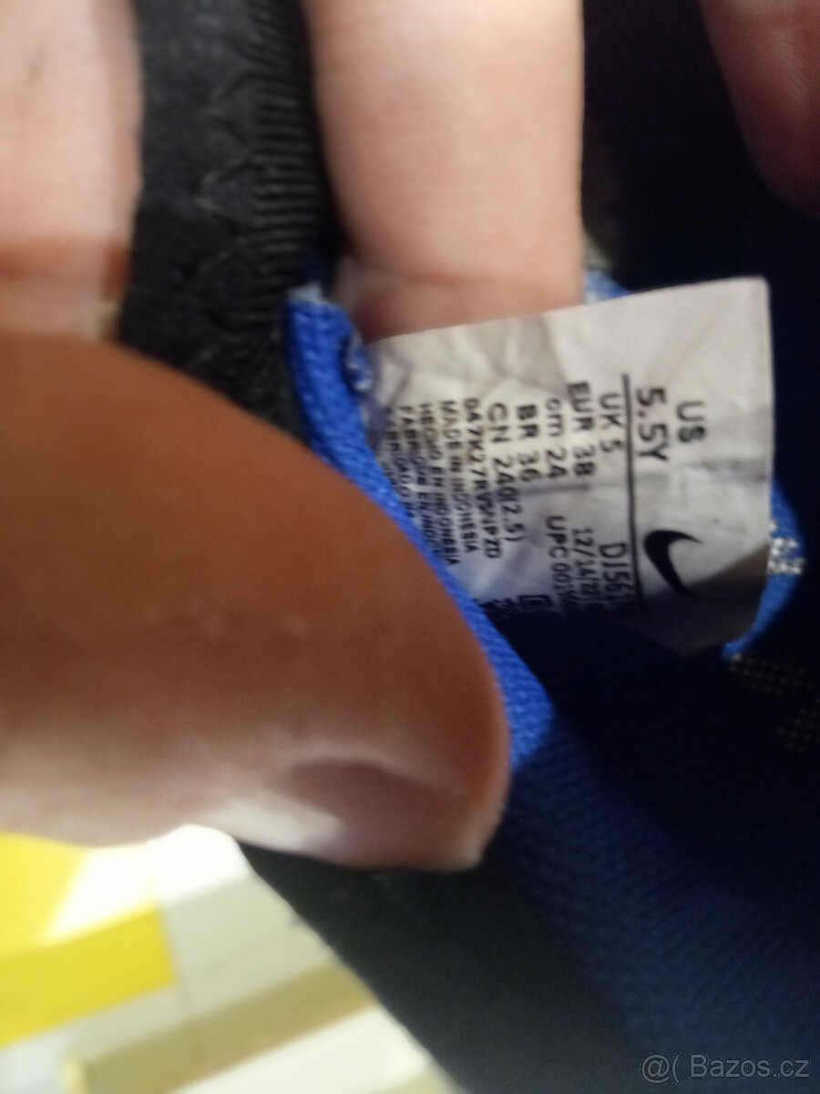 Prodám kopačky NIKE vel. 38 a 41 - 2