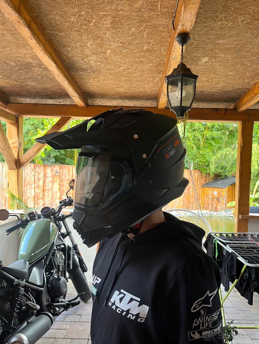 Enduro helma NOX (téměř nová) - 2