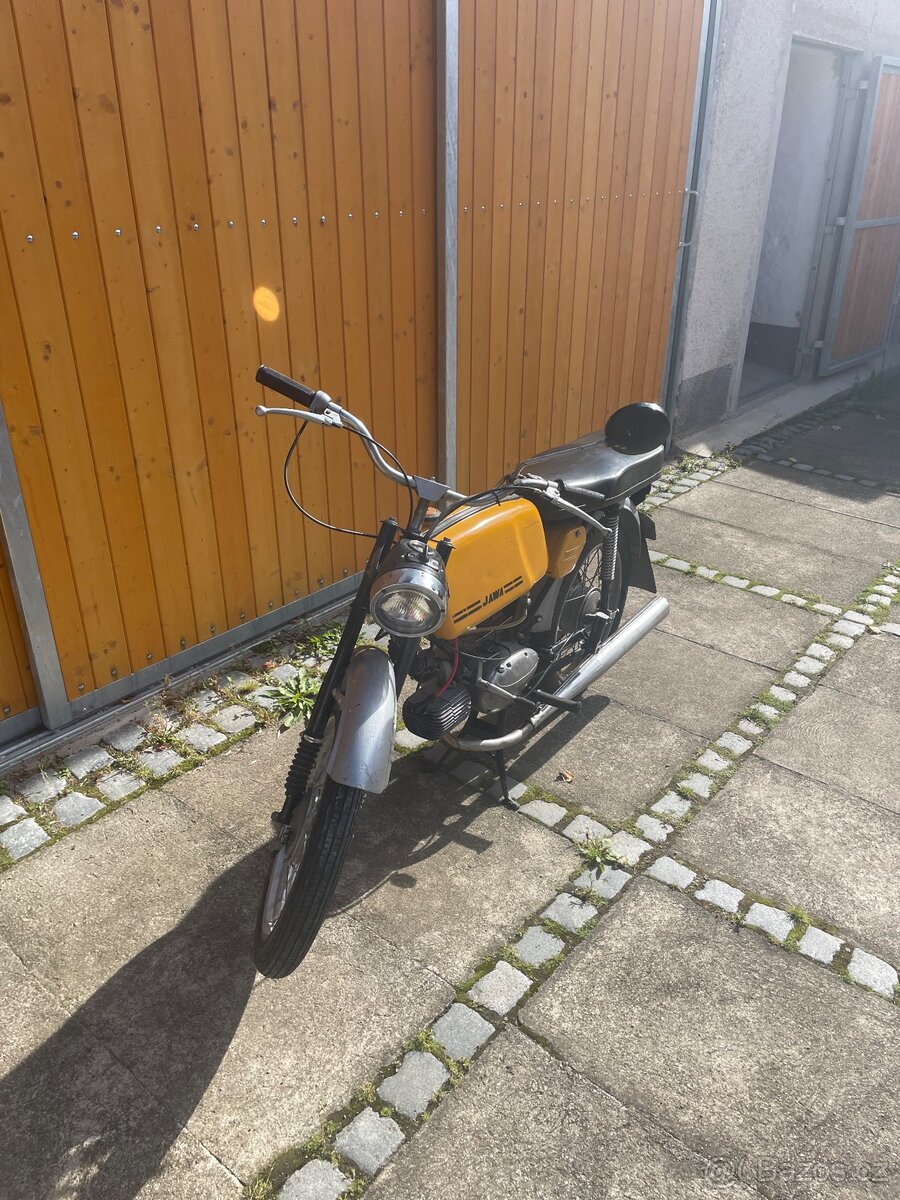 JAWA Mustang - 2