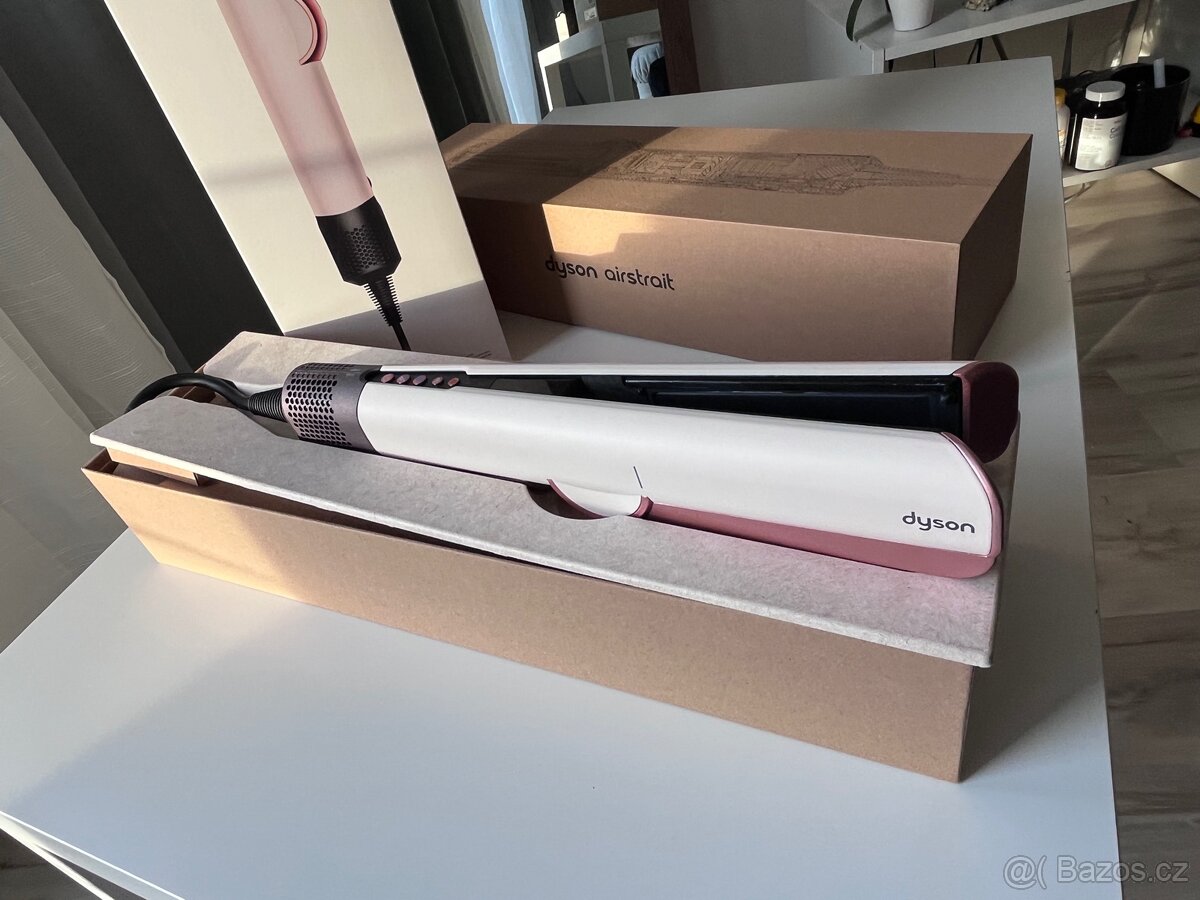 Žehlička na vlasy Dyson Airstrait - 2