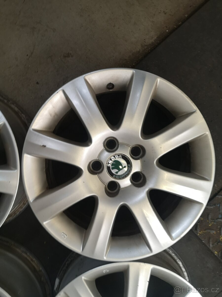 Alu kola 5x100 r15 Škoda - 2
