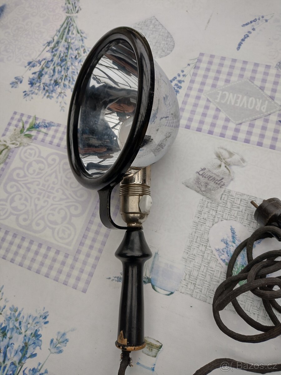 Starožitné přenosné světlo - 2