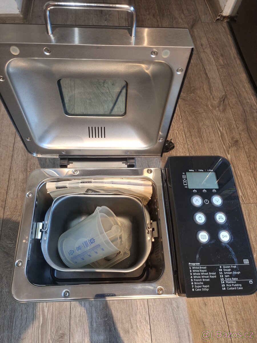 Domácí pekárna Electrolux EBM8000 - 2