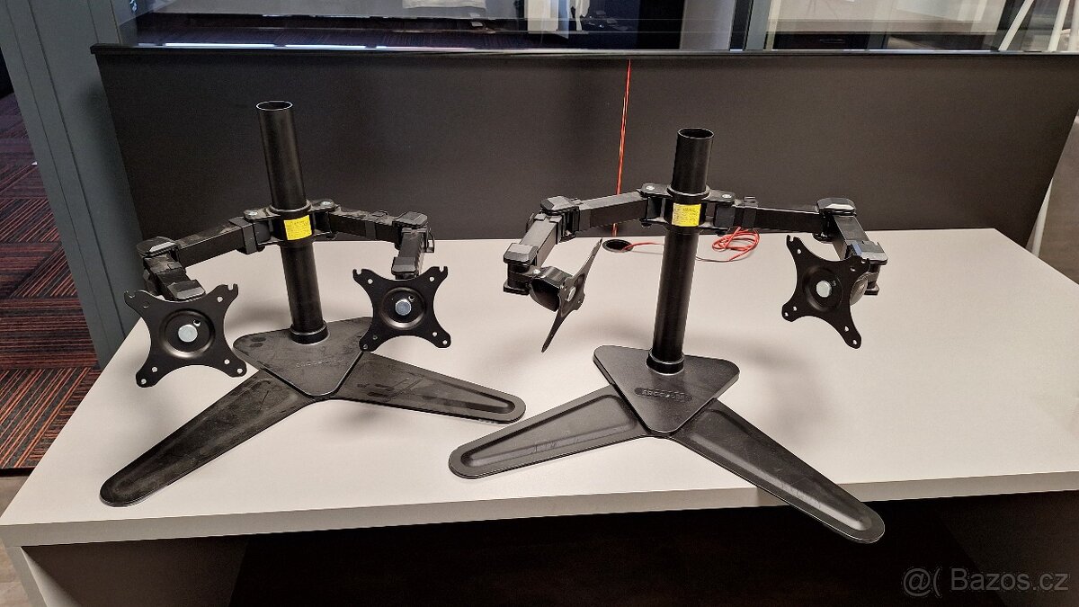 Držáky na LCD monitor - 2