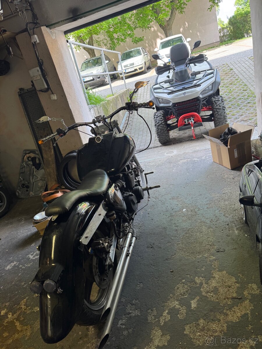 Kawasaki zx 550 stavba chopper Cafe racet - 2