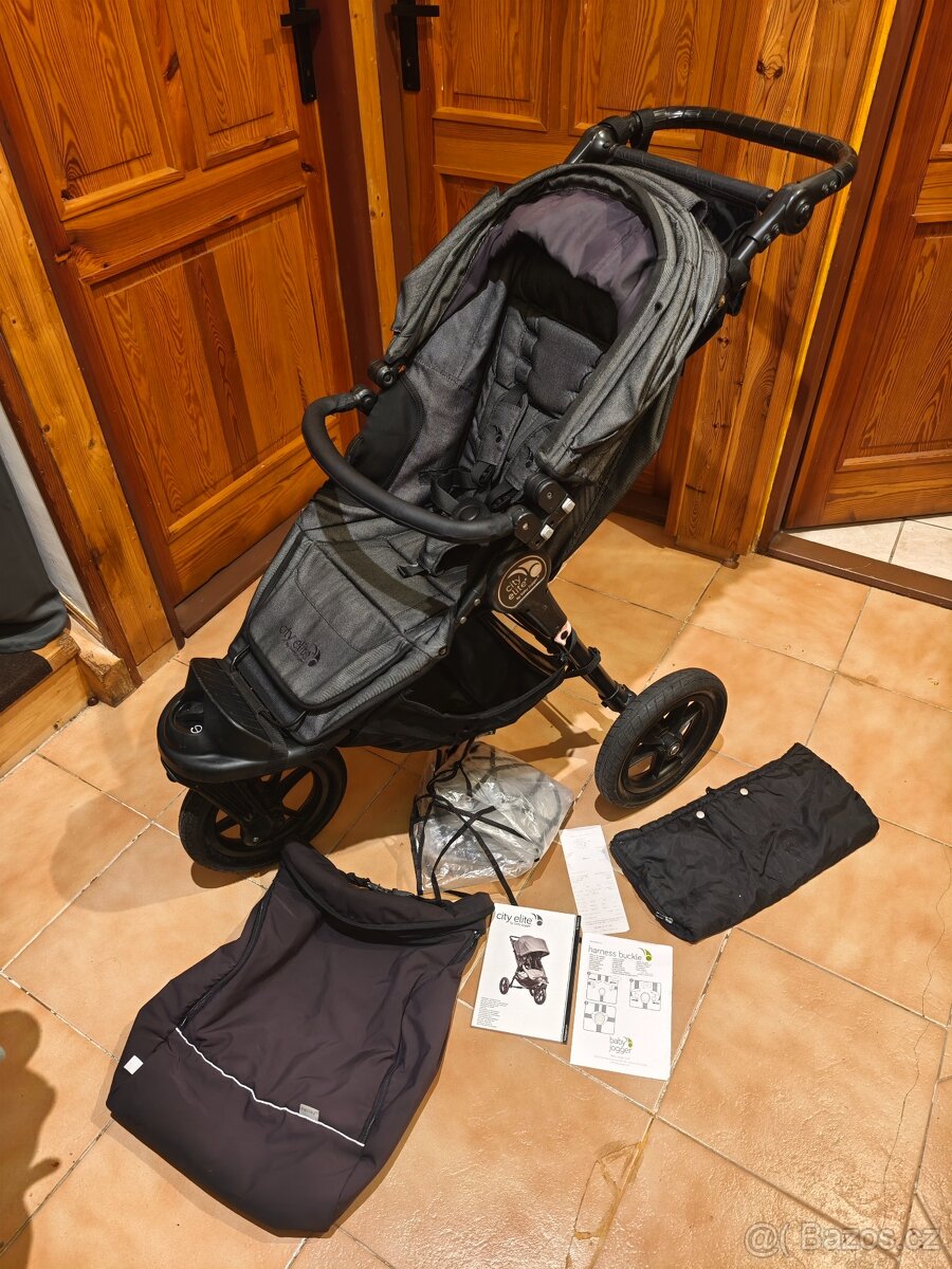 Sportovní kočárek Baby Jogger City Elite Charcoal Grey - 2