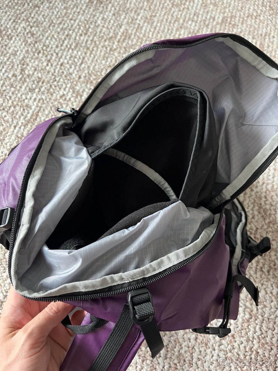 Nový sportovní batoh Dynafit Free 32L - 2