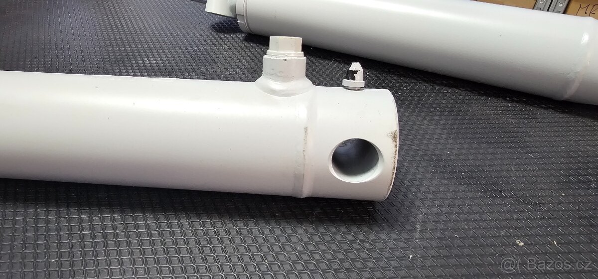 Hydraulický válec 60/35 zdvih 200mm - NOVÝ - 2