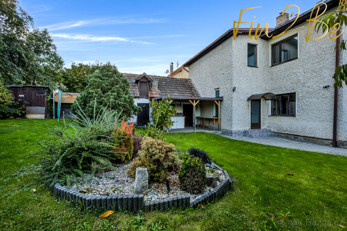 Prodám RD 6+1 se zahradou, altánem, garáží a dílnami - Stran - 2