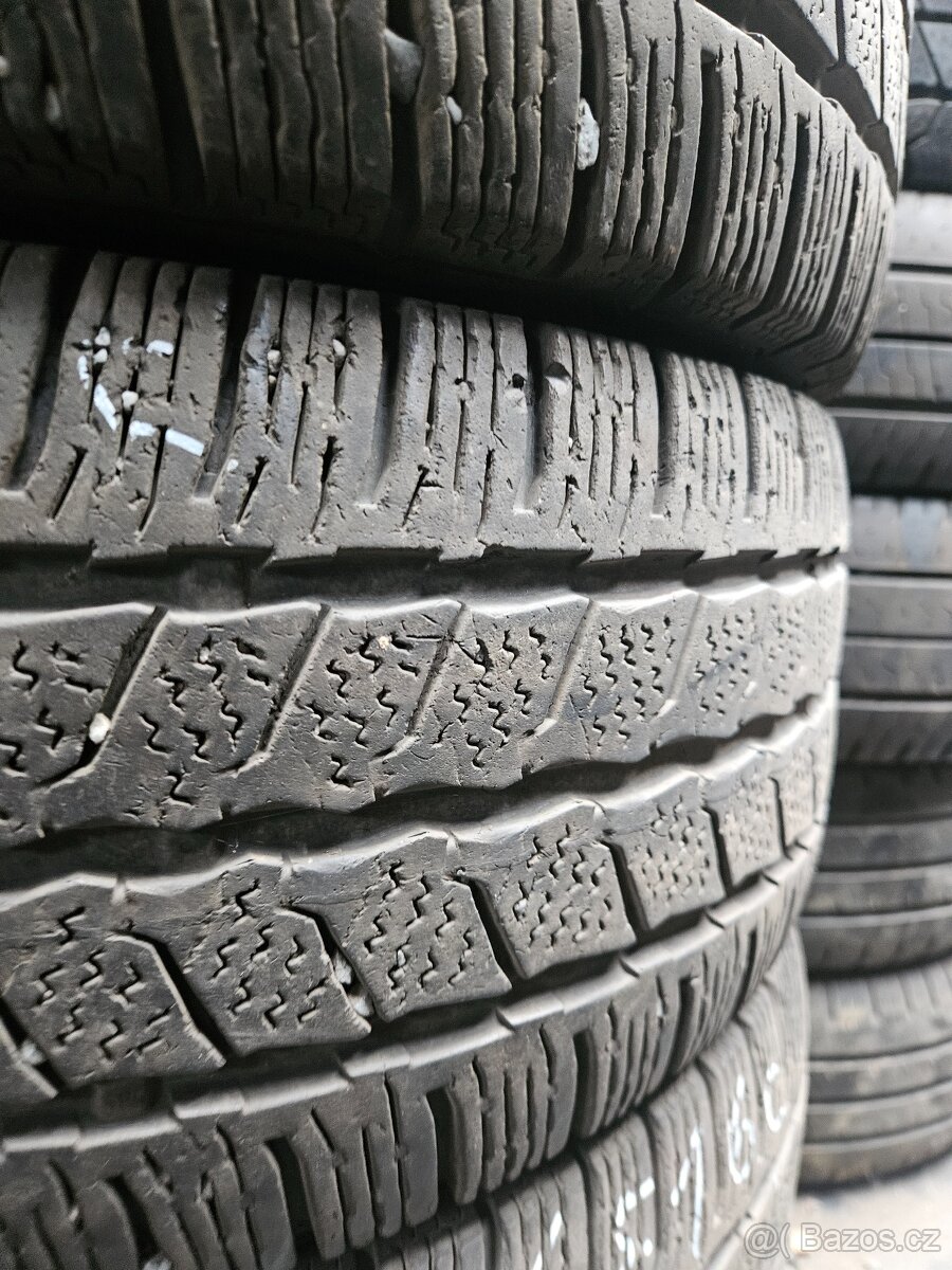 235/65R16C 115/113R VanContact Winter CONTINENTAL - 2