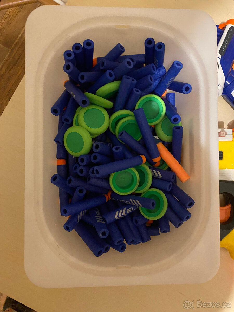 NERF pistole a náboje - 2