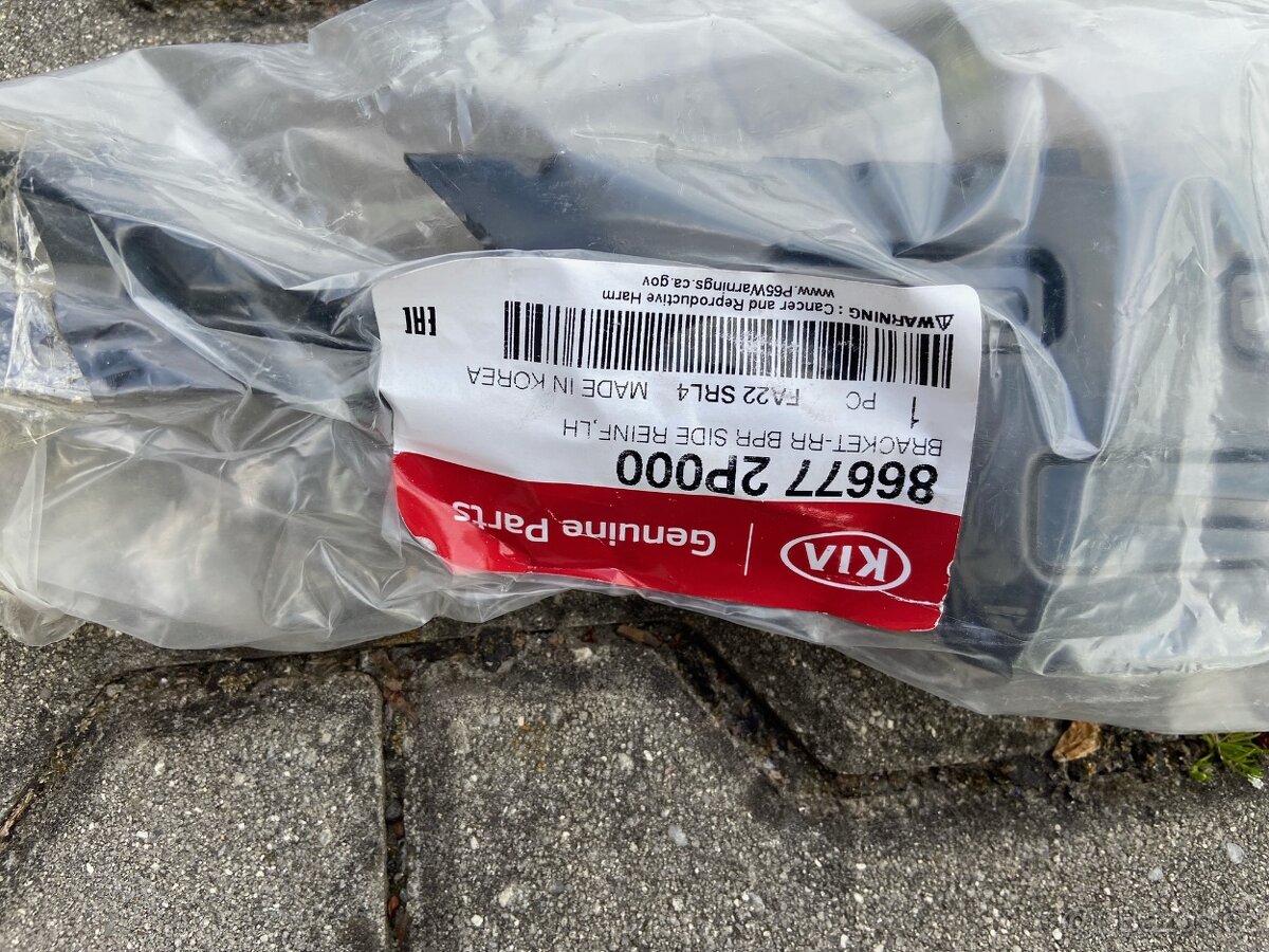 Kia Sorento 2 2010-2015 držák nárazníku - 2