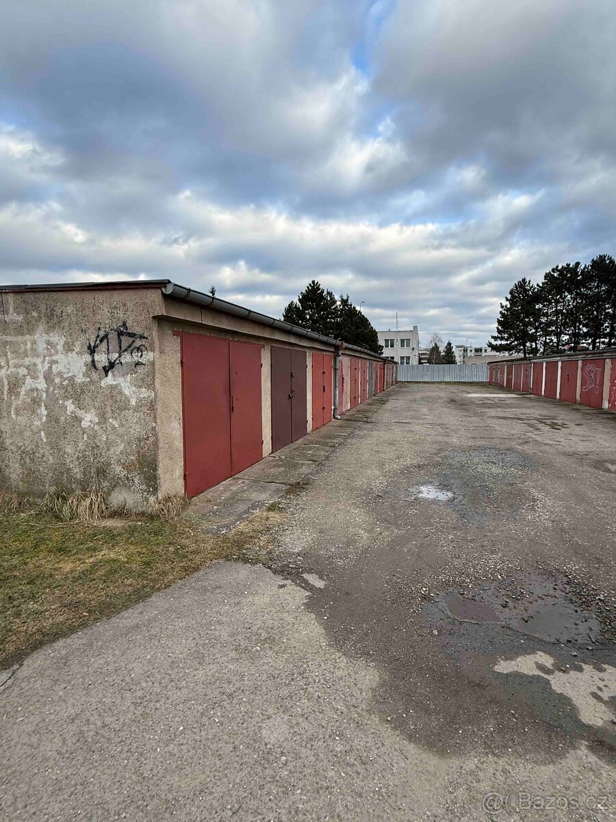 Pronájem garáže - 2