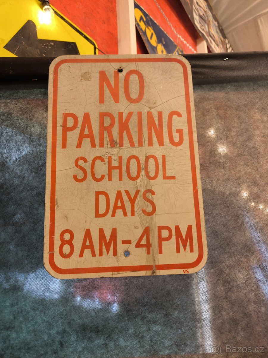 USA cedule no parking - 2