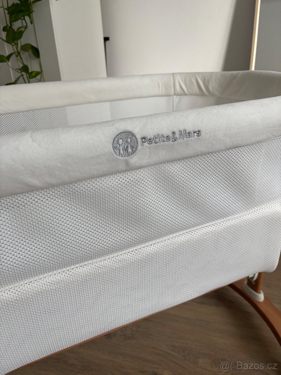 Petite&Mars Polohovatelná postýlka - 2