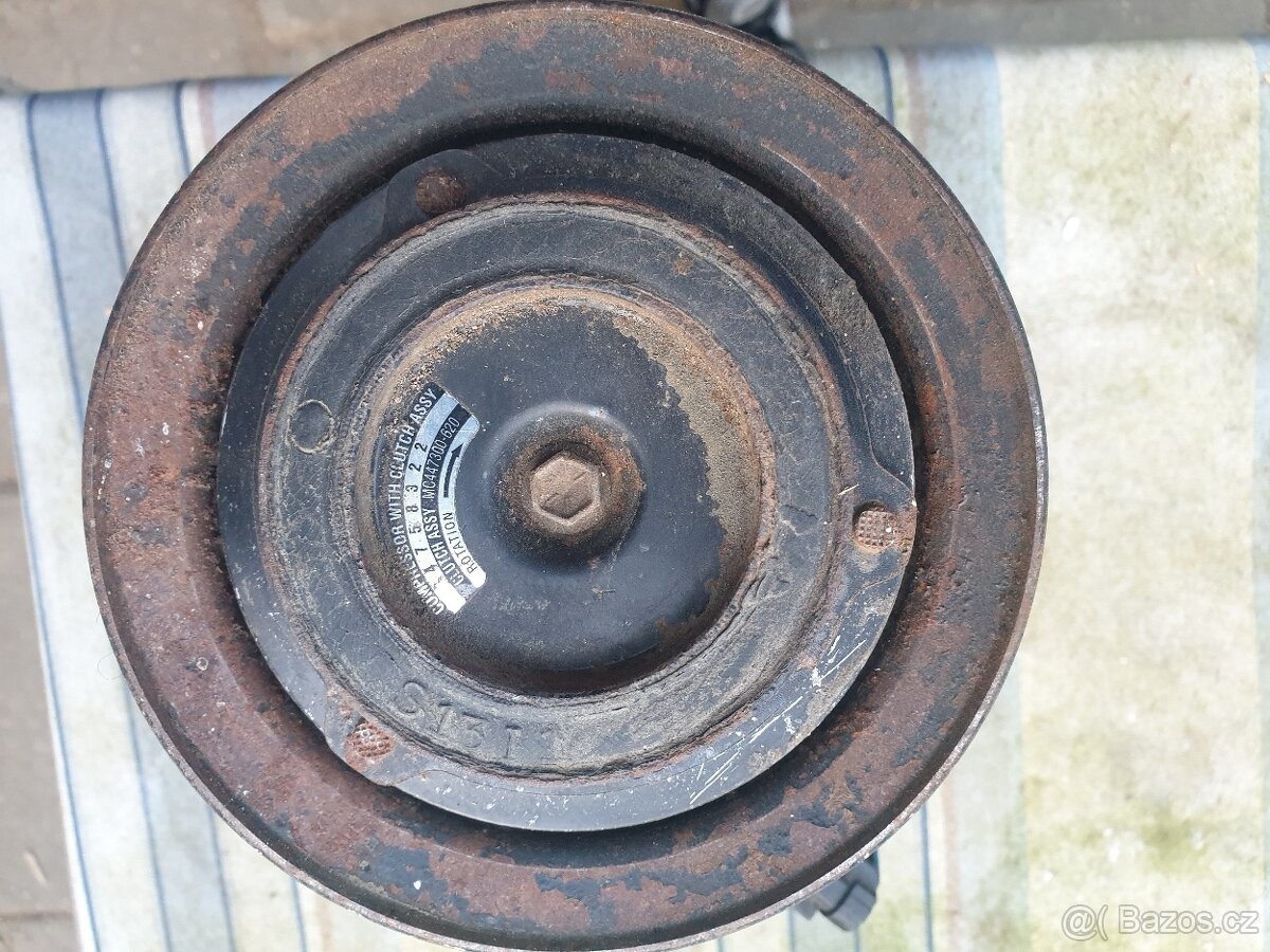 Chrysler kompresor klimatizace - 2