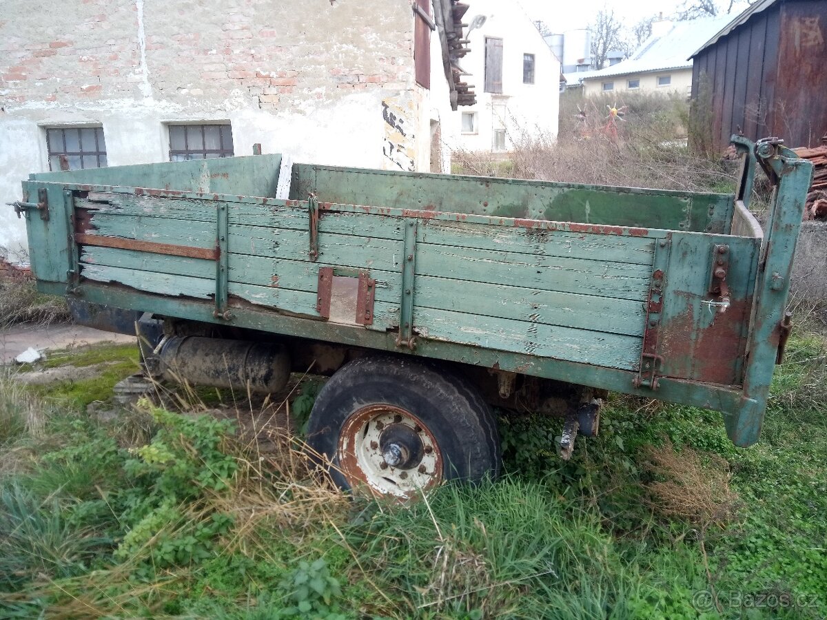 Prodám vlečku dvoukolku - 2