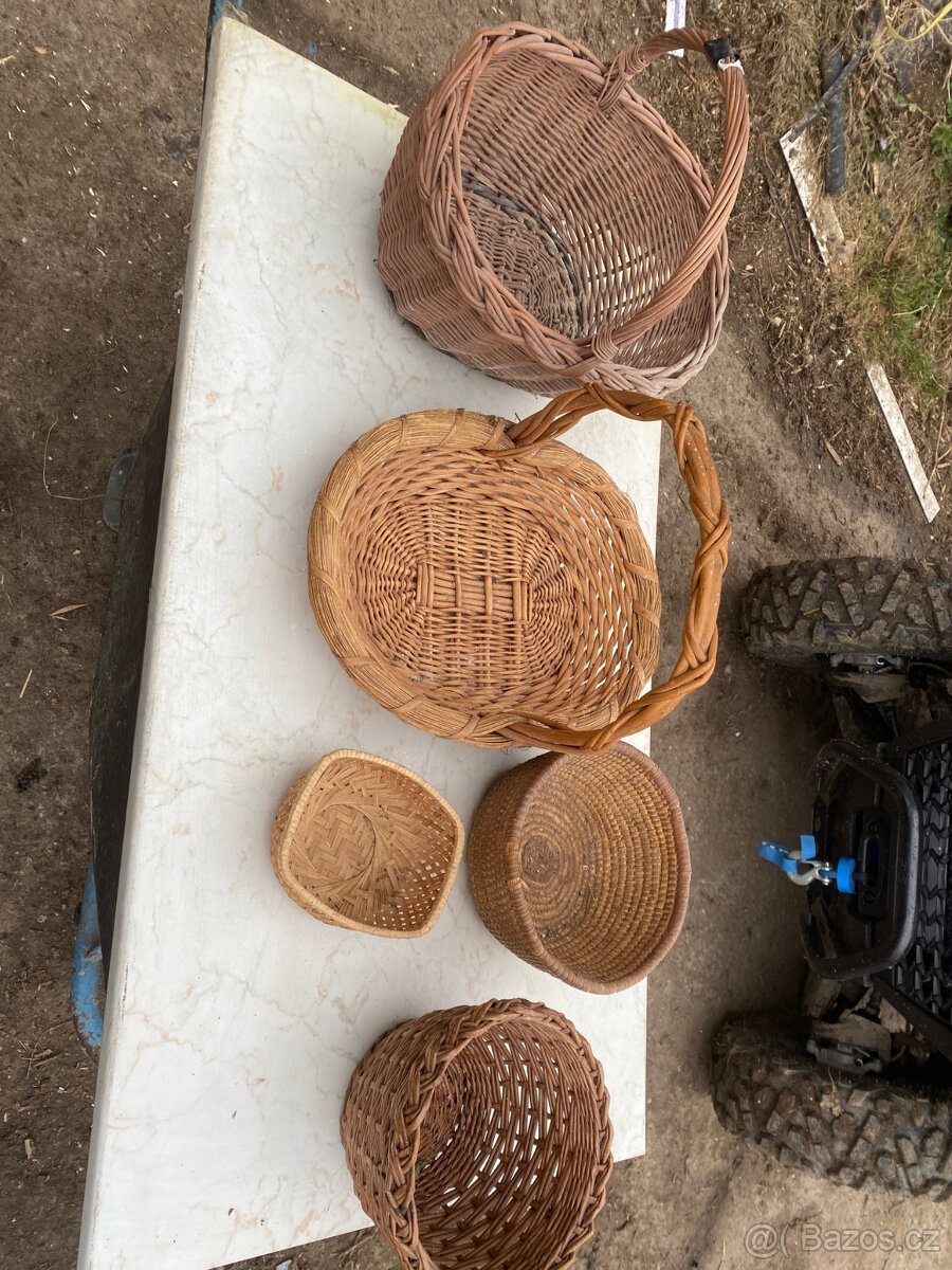 Proutěné koše - 2