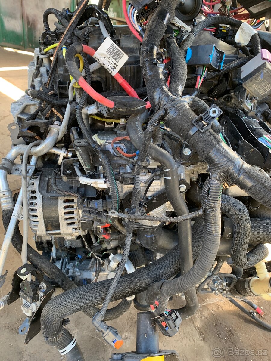 Motor Renault trafic 2,0Dci. MGR Z714 - 2