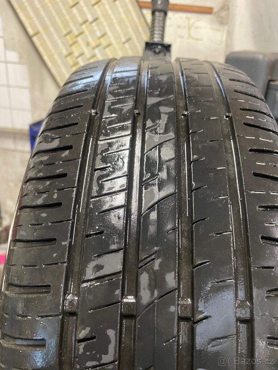 205/55R16 barum - 2