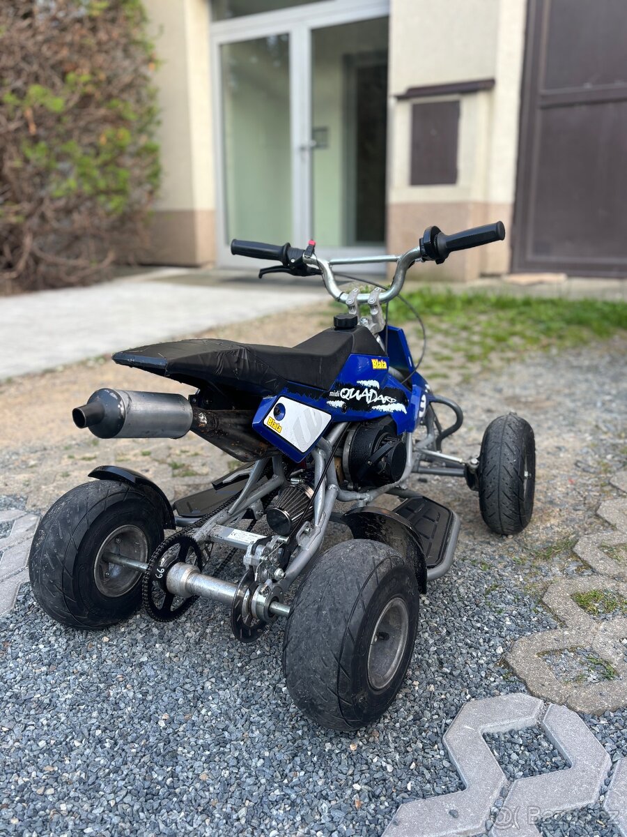 Blata Miniquadard