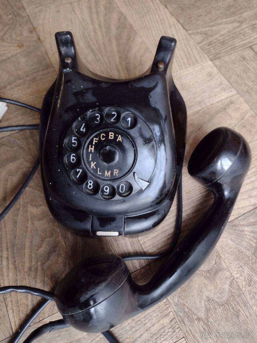 Telefon Tesla - stolní vytáčecí - 2