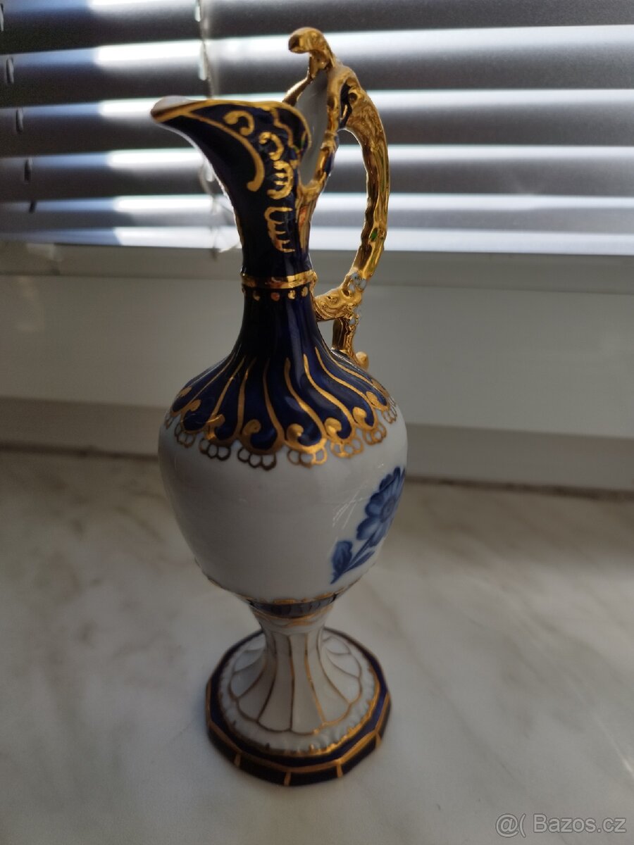 Džbánek porcelánový - 2