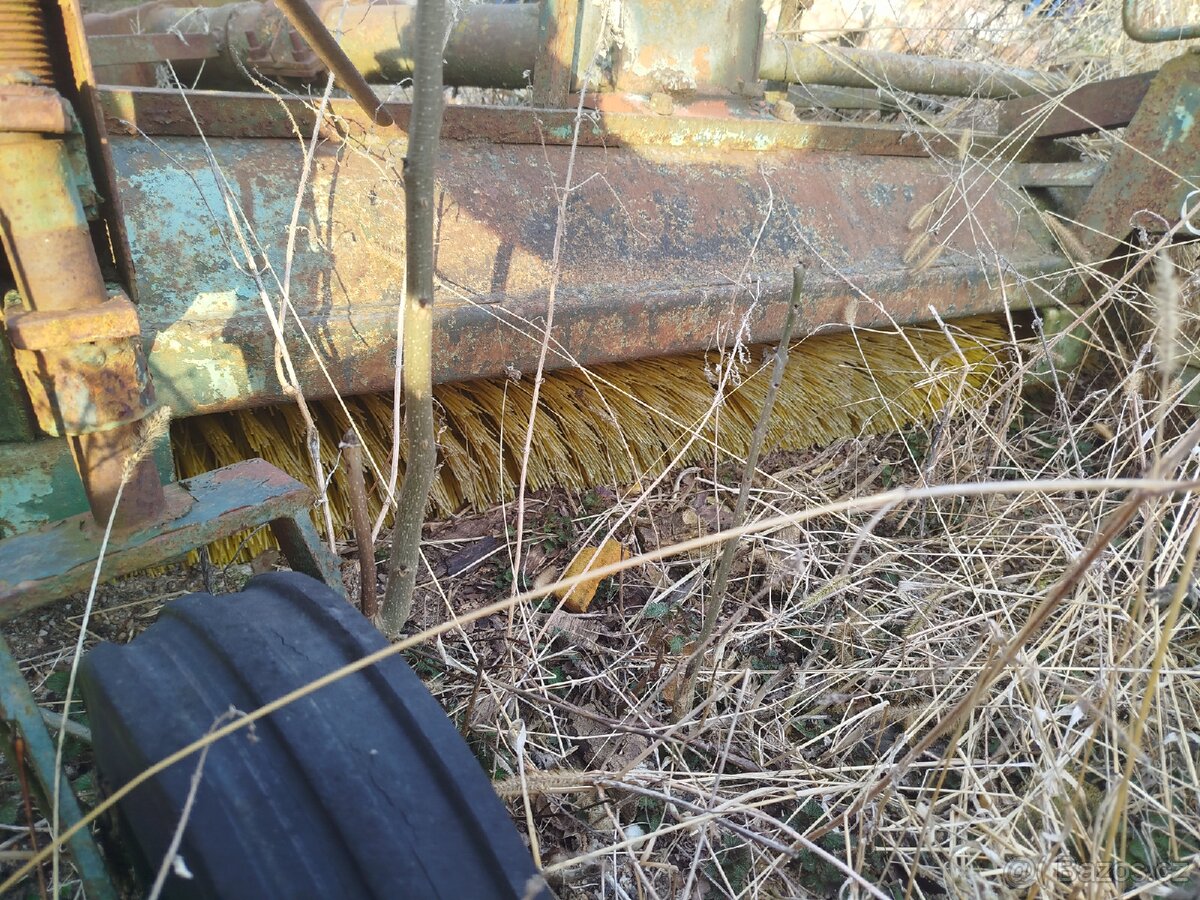 Zametací stroj za malotraktor Tk - 2