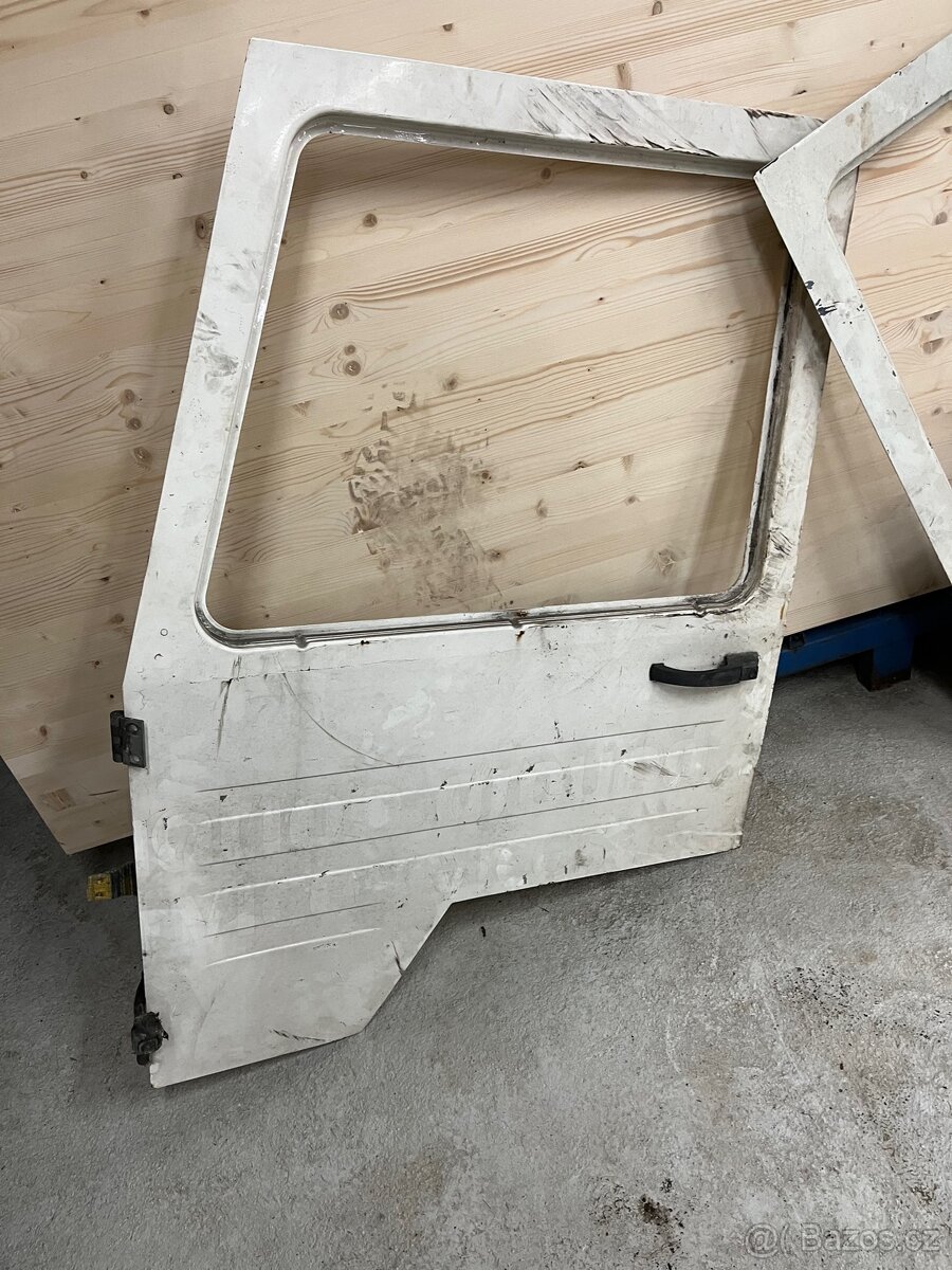 Dveře Multicar m26 - 2