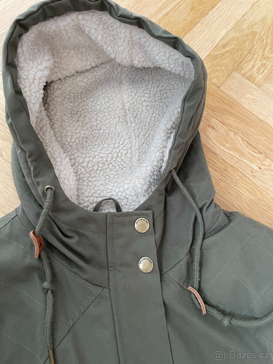 Dámská zimní parka, bunda , kabát Volcom L - 2