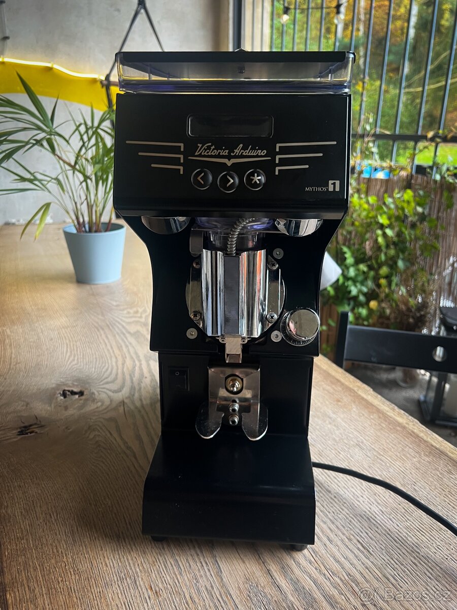 Victoria Arduino Mythos One - profi mlýnek - 2