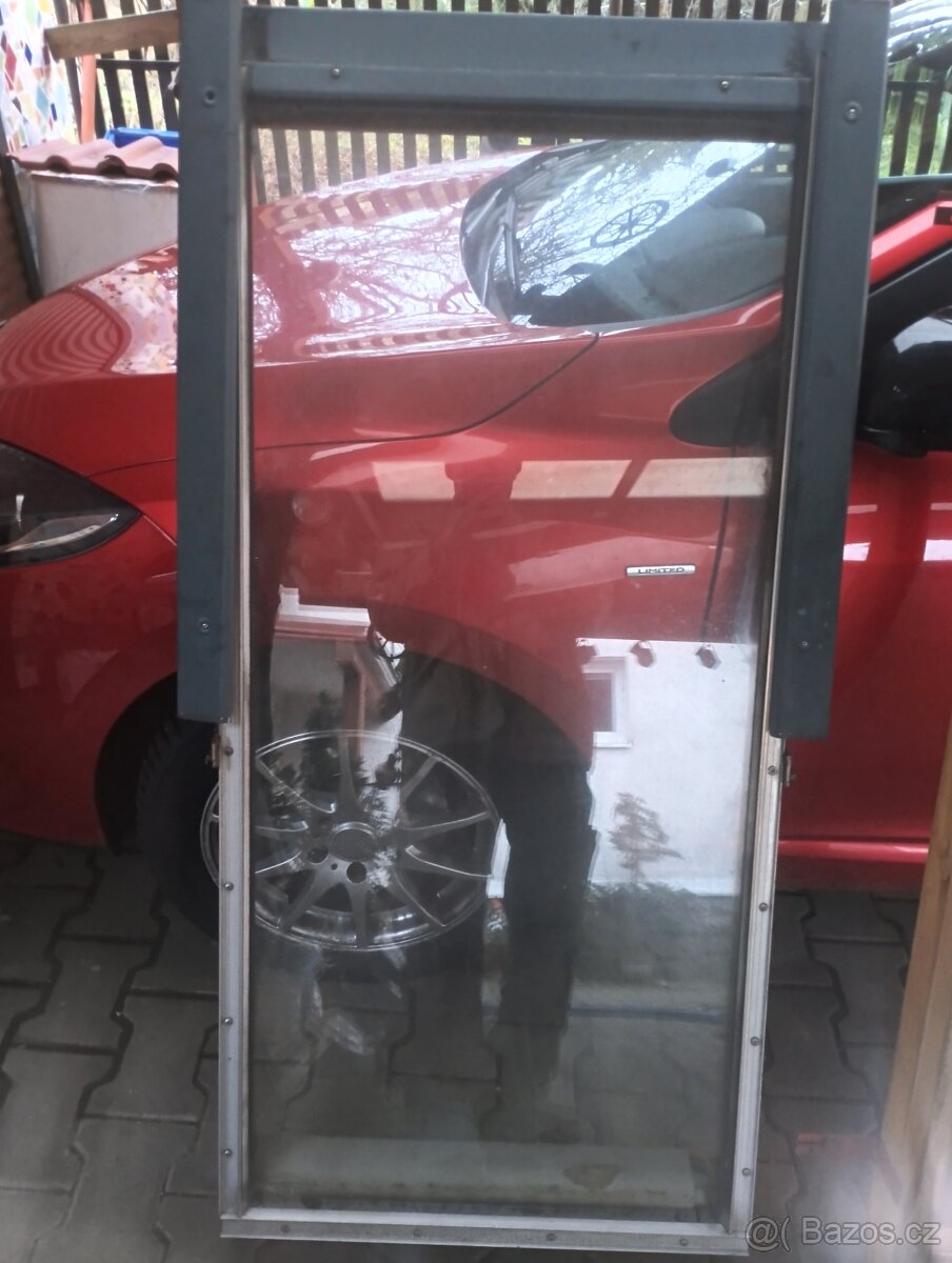 Dřevěná okna střešní velux - 2